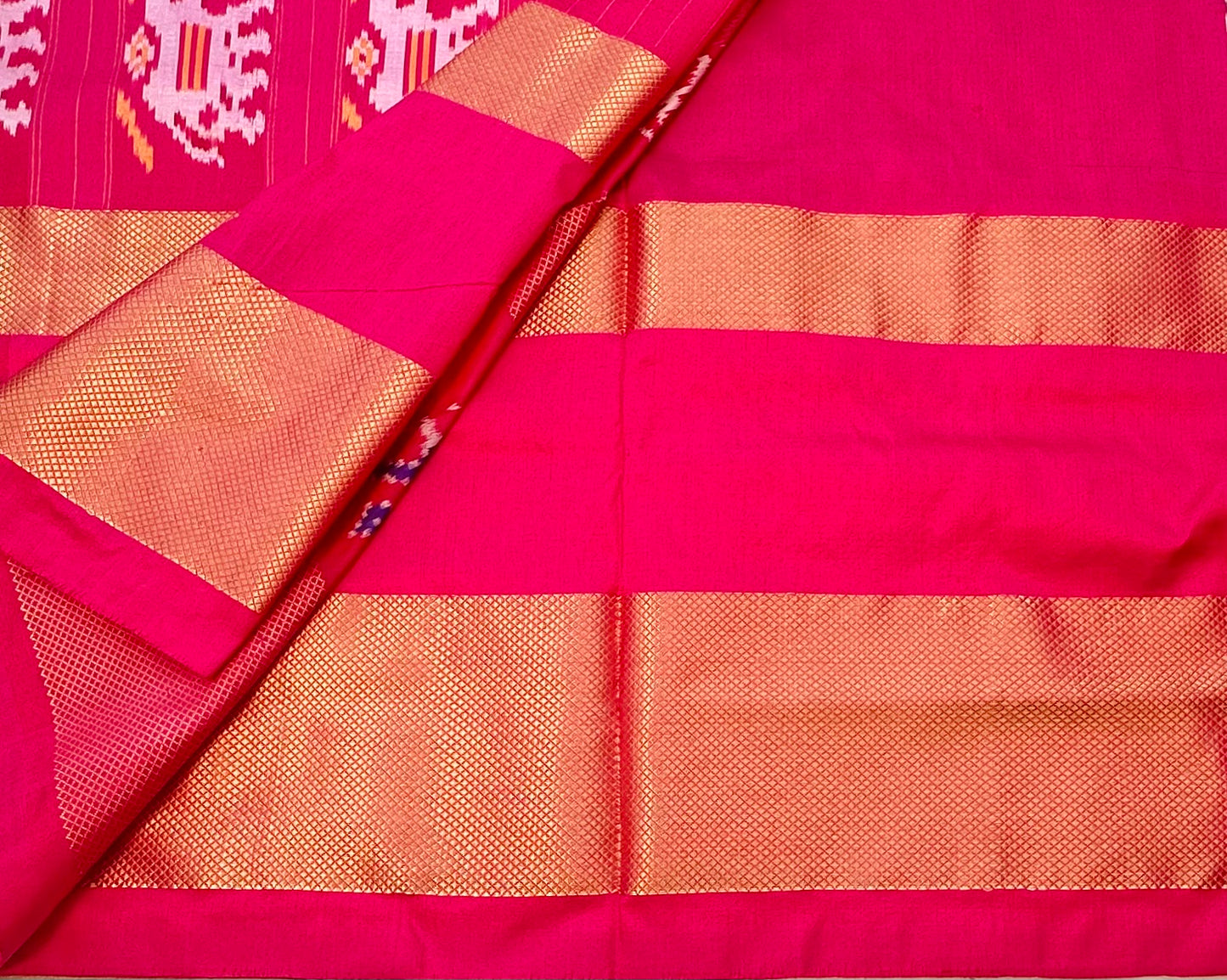 BOTLLE GREEN ND PINK POCHAMPALLY SILK