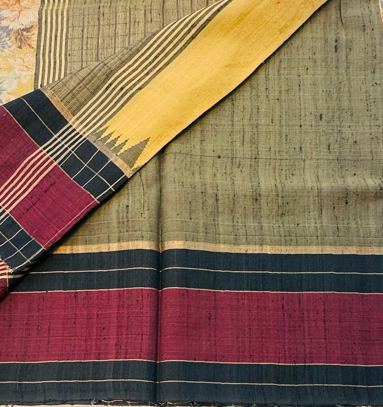 YELLOW FLORAL DESIGNER PURE RAW SILK SAREE
