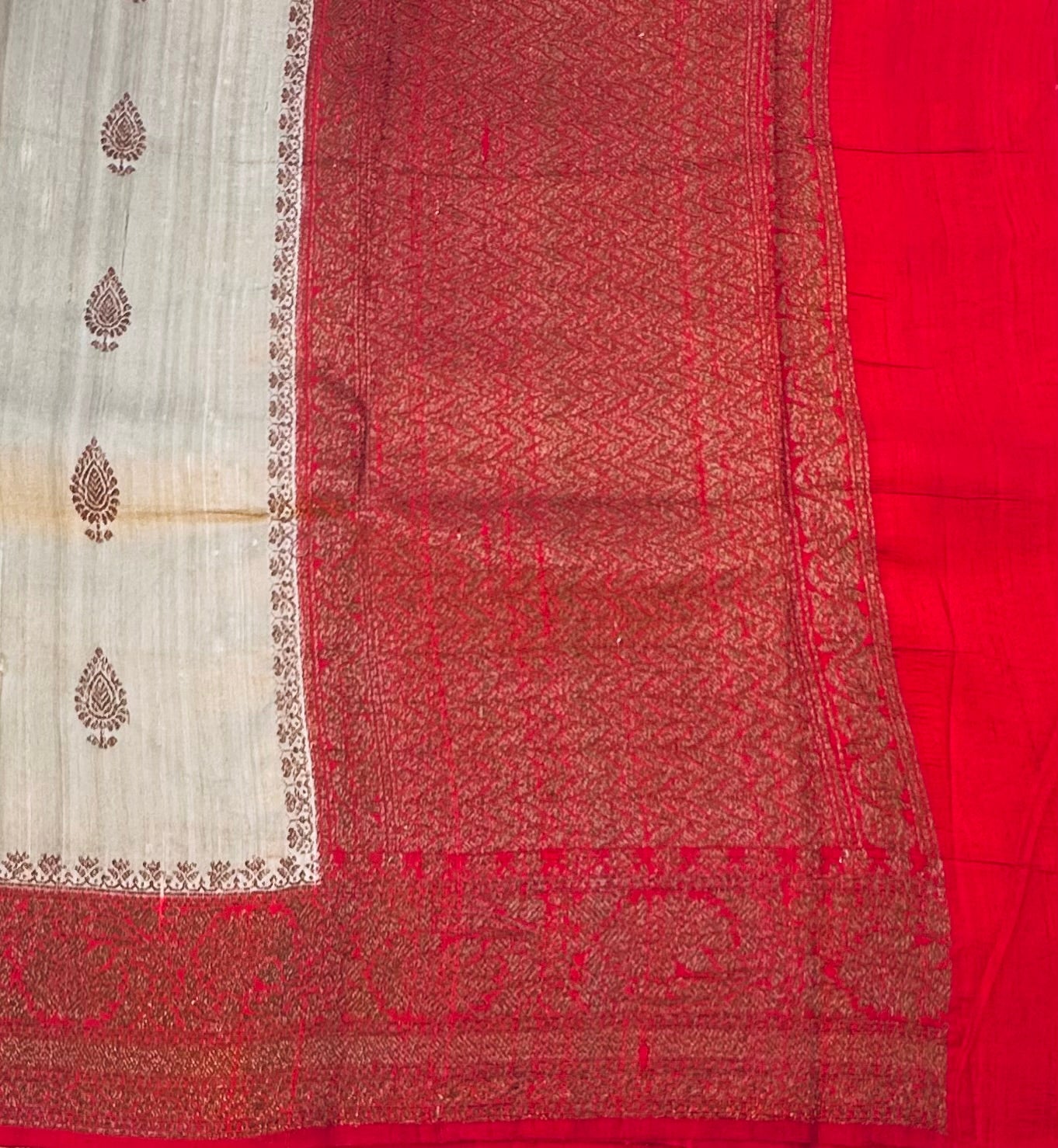 IVORY BANARAS  PURE RAW SILK SAREE