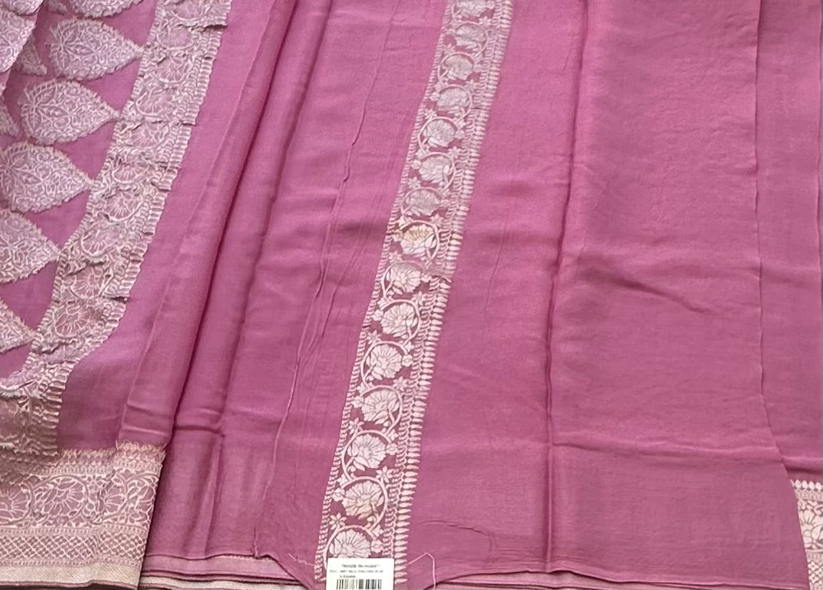 LIGHT PINK WITH SILVER BORDER BANARAS CRAPE