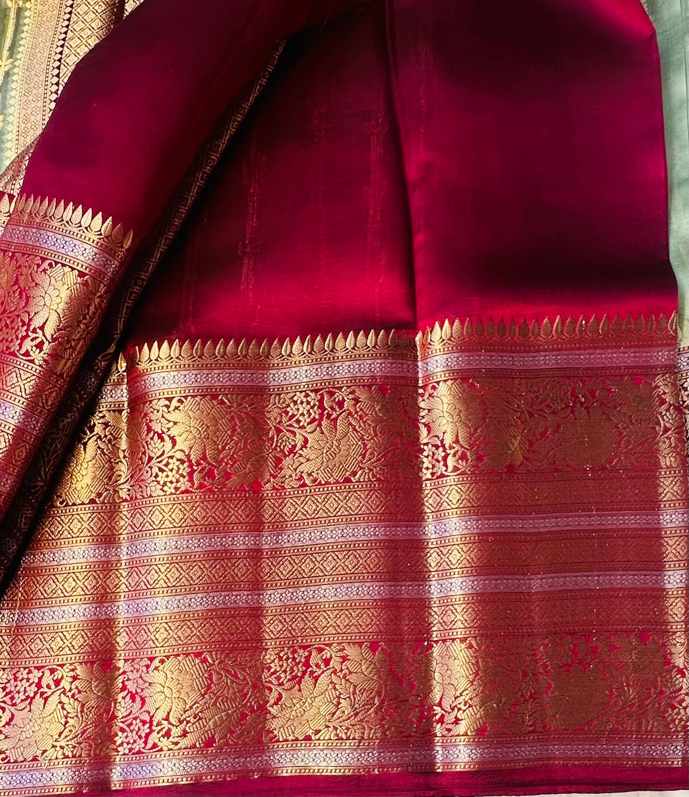 PASTEL GREEN ND MAROON RED BANARAS RAW MANGO SAREE
