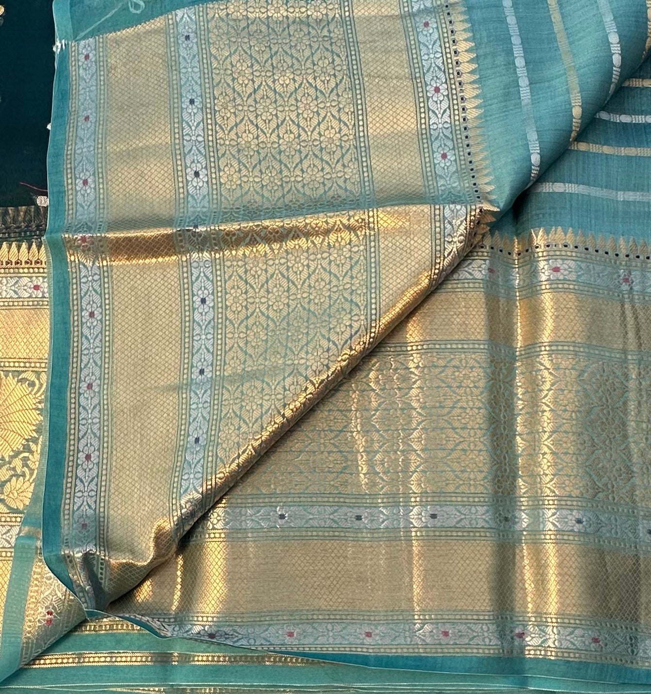 DARK GREEN BANARAS PURE KORA SAREE