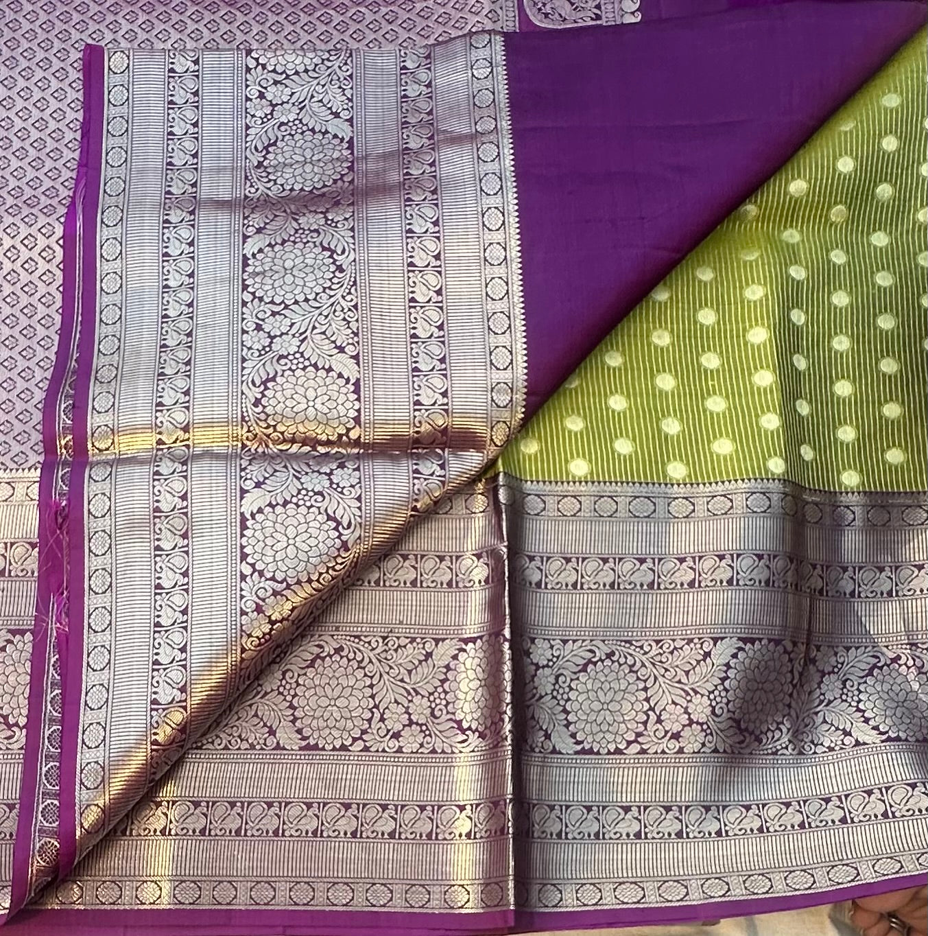 MEHENDI GREEN PURE KANJIVARAM SILK SAREE PREMIUM