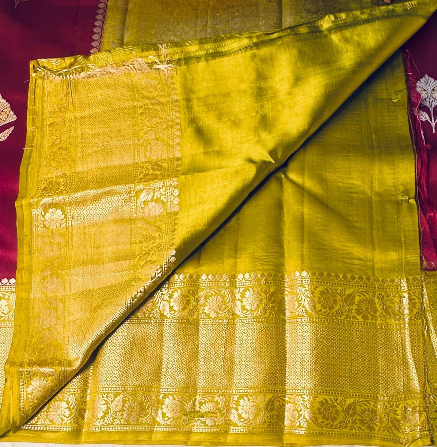 RANI PINK ND MEHENDI GREEN BANARAS RAW MANGO SAREE