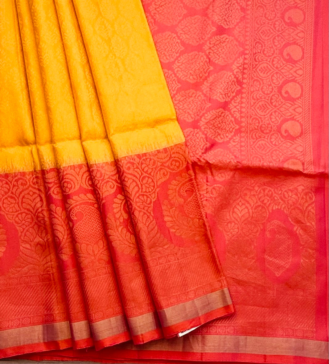 YELLOW ND PINK KANJIVARAM SOFT SILKS