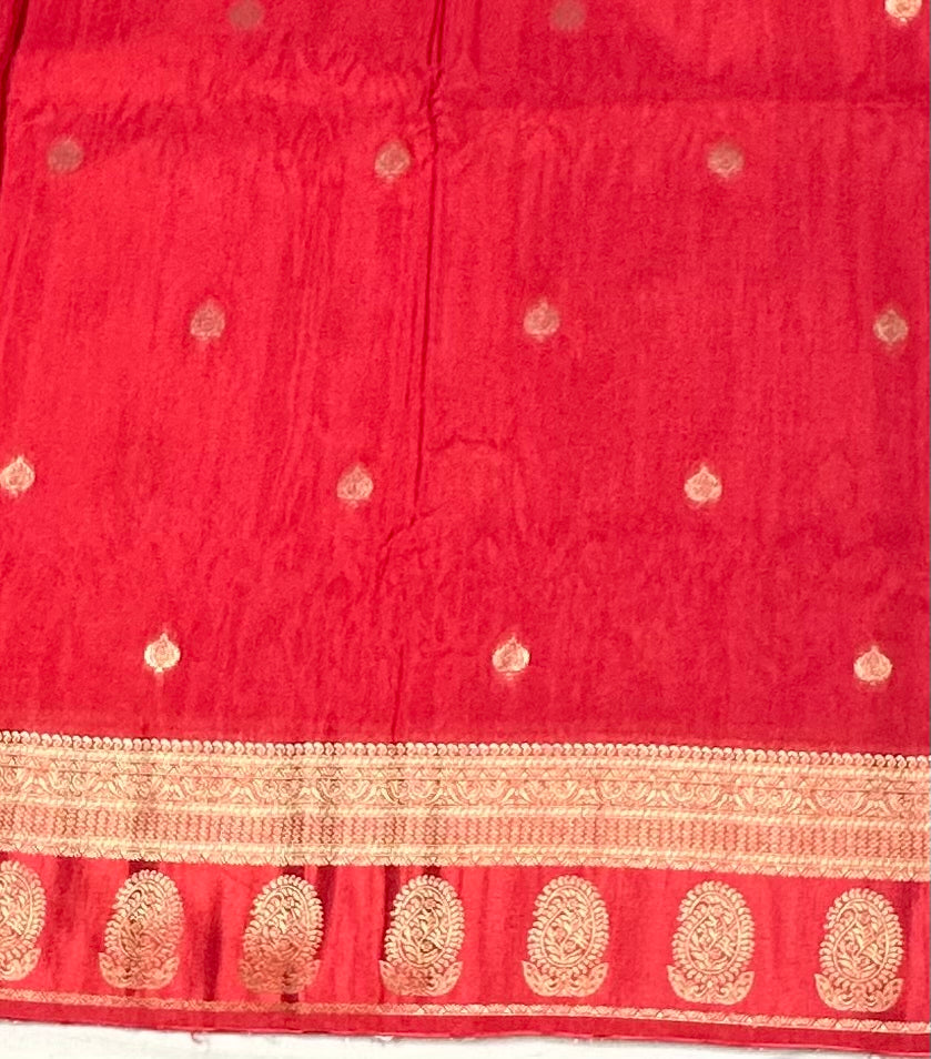 RED BANARAS CRAPE