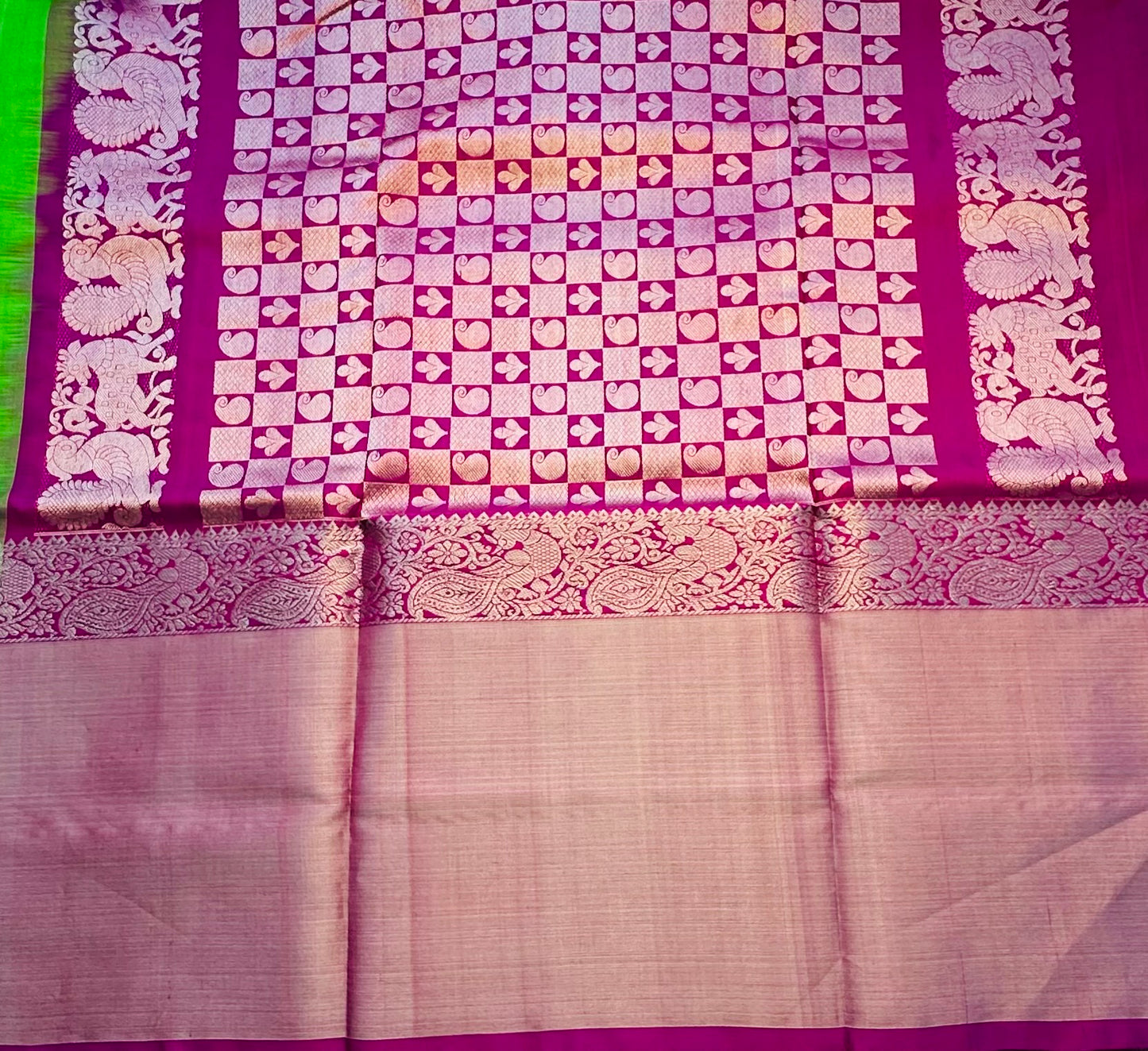 PARROT GREEN ND PINK VENKATAGIRI SILK SAREE