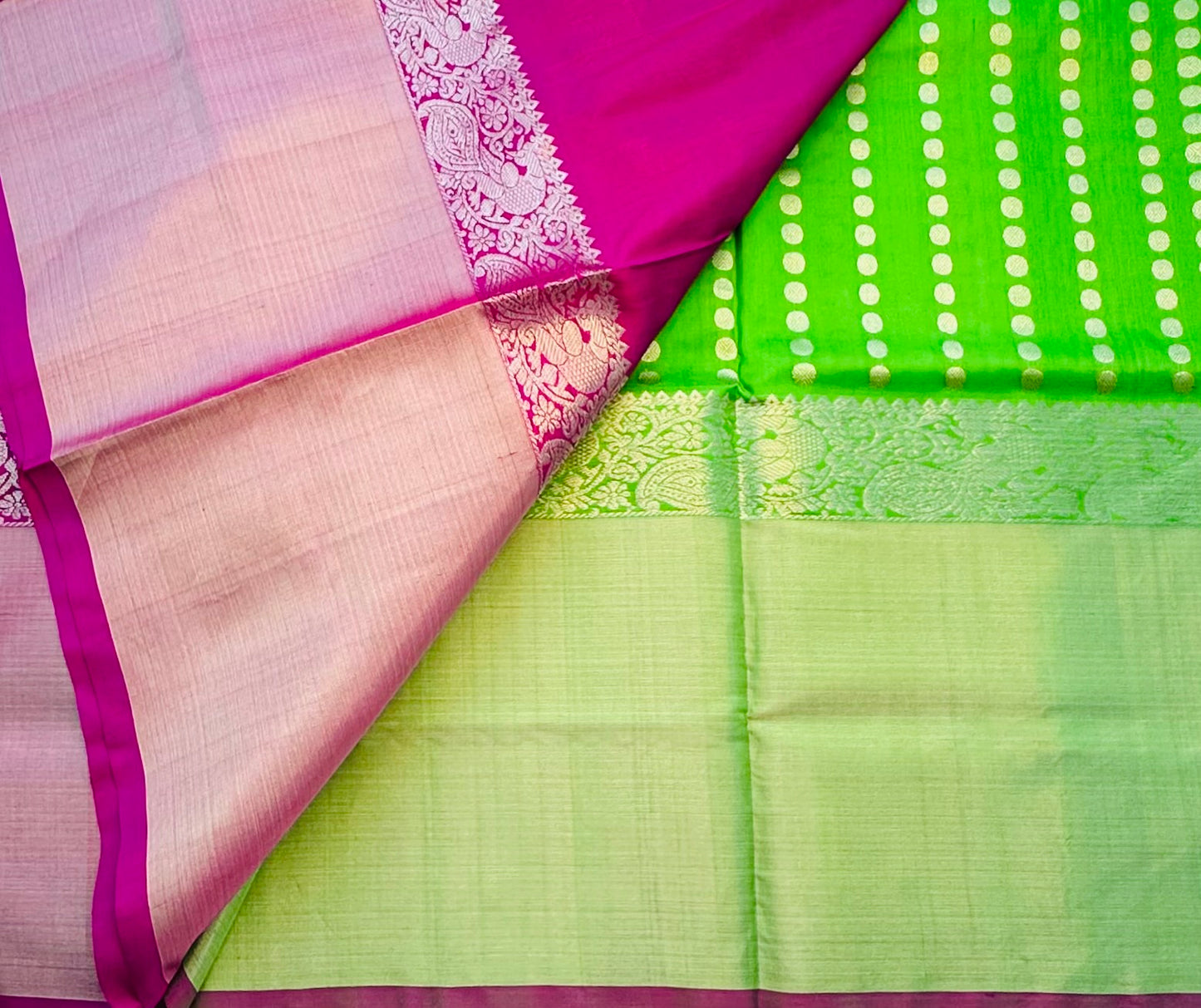 PARROT GREEN ND PINK VENKATAGIRI SILK SAREE
