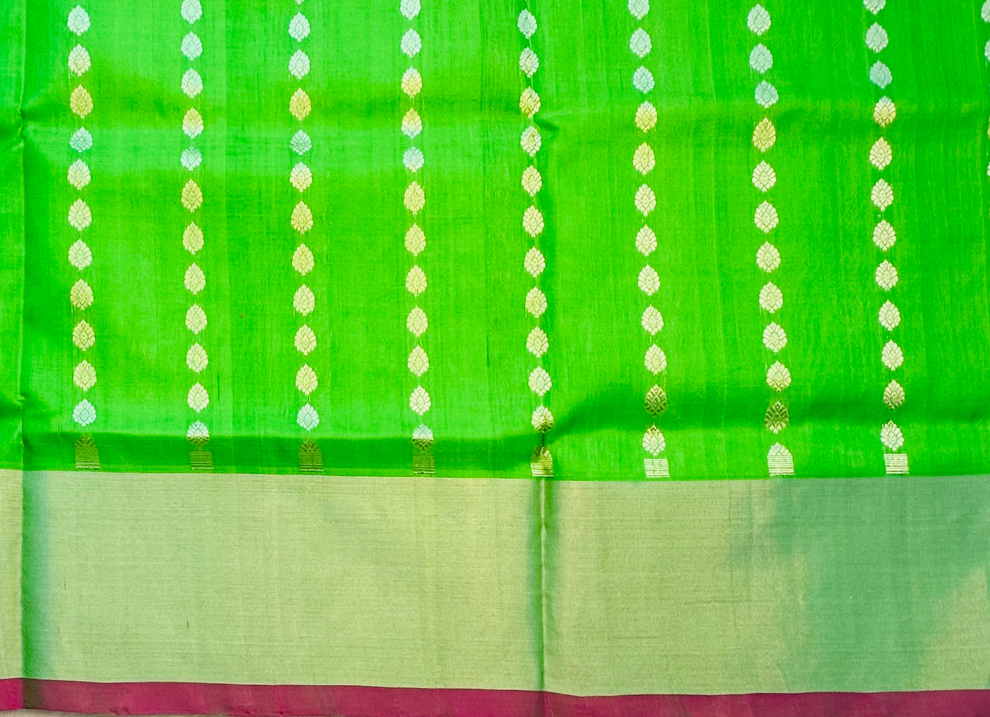 GREE ND PINK PURE VENKATAGIRI SILK SAREE