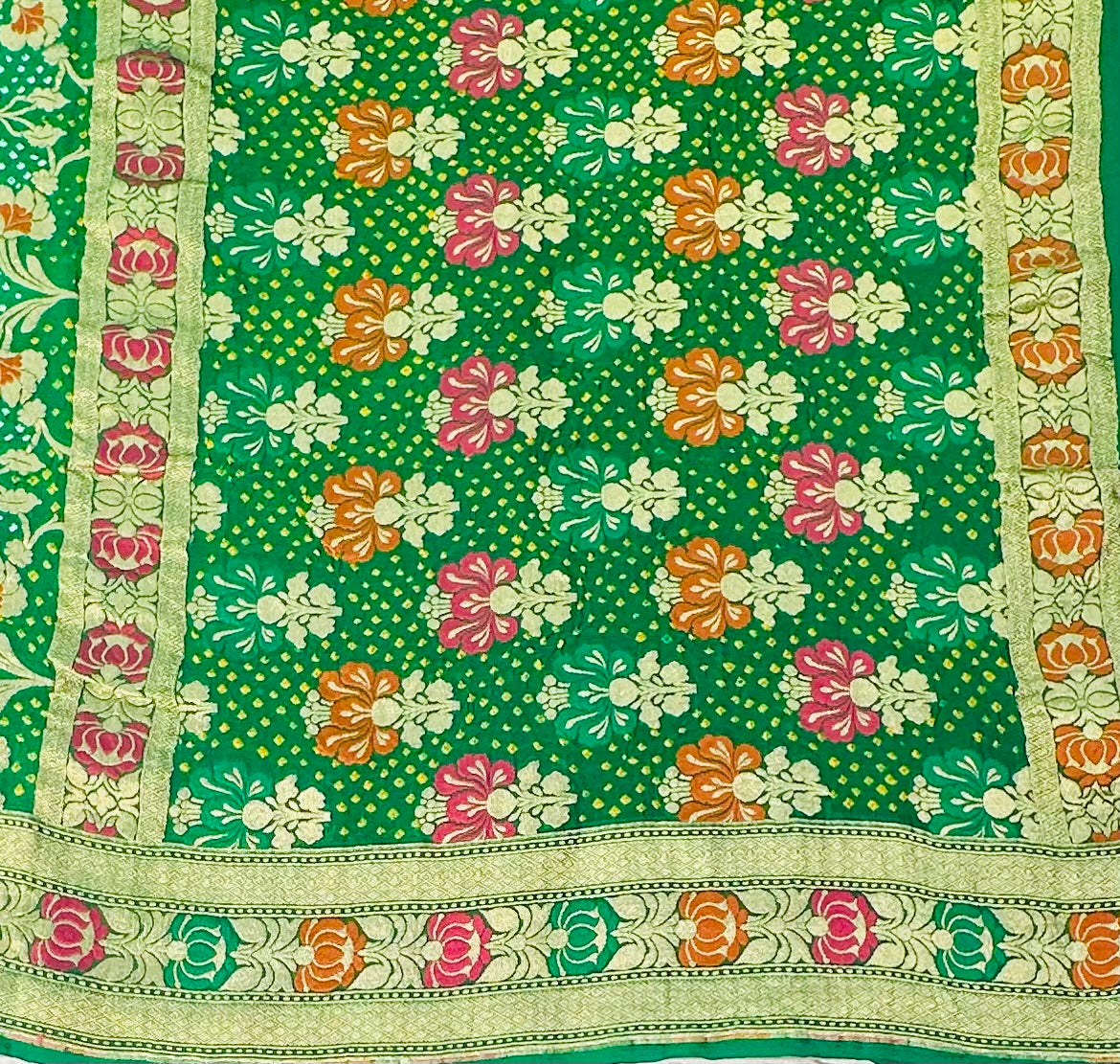 GREEN  BANARAS DESIGNER PURE GORGETTES