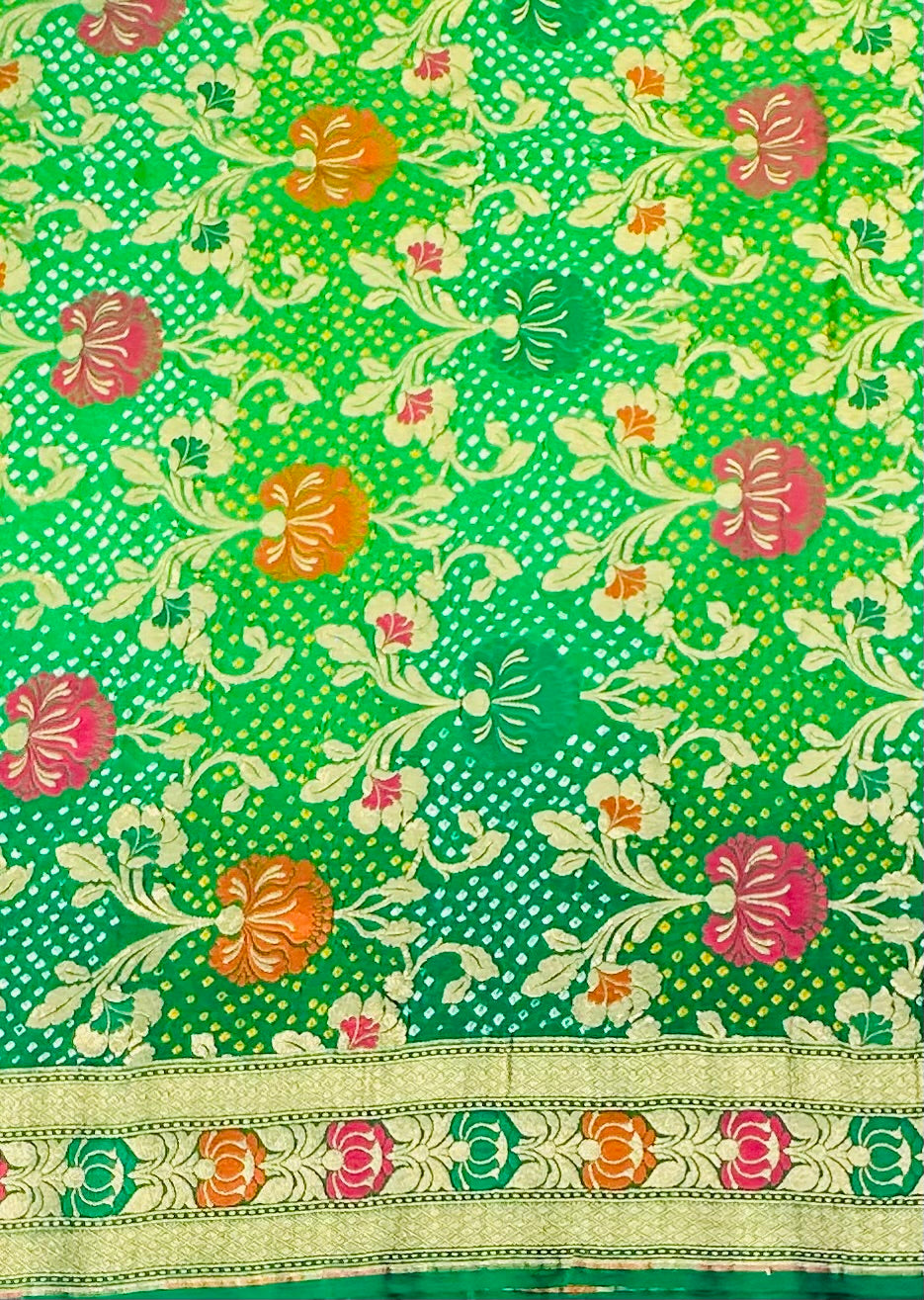 GREEN  BANARAS DESIGNER PURE GORGETTES