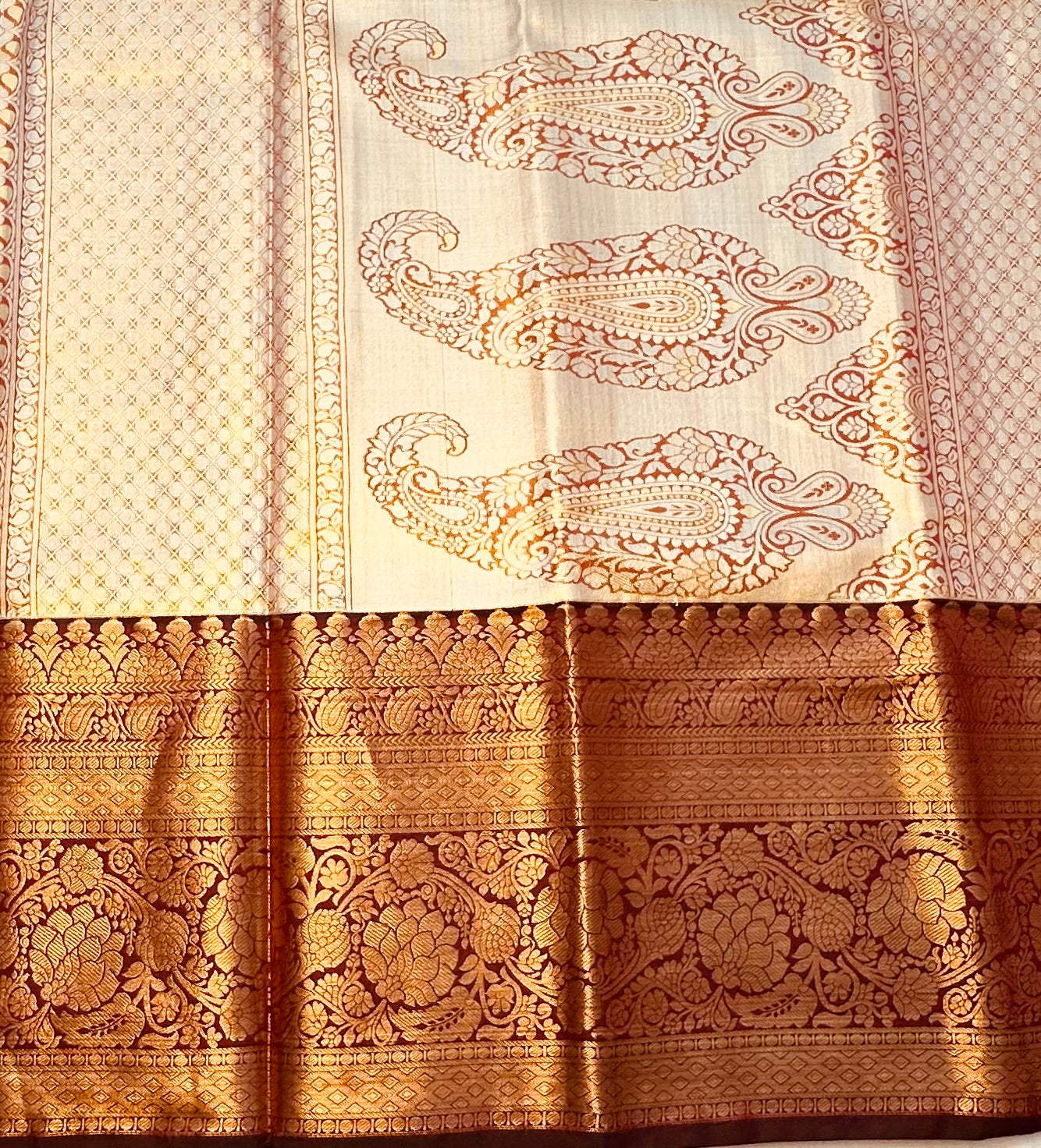 PARROT GREEN TISSUE KANJIVARAM SILK SAREE