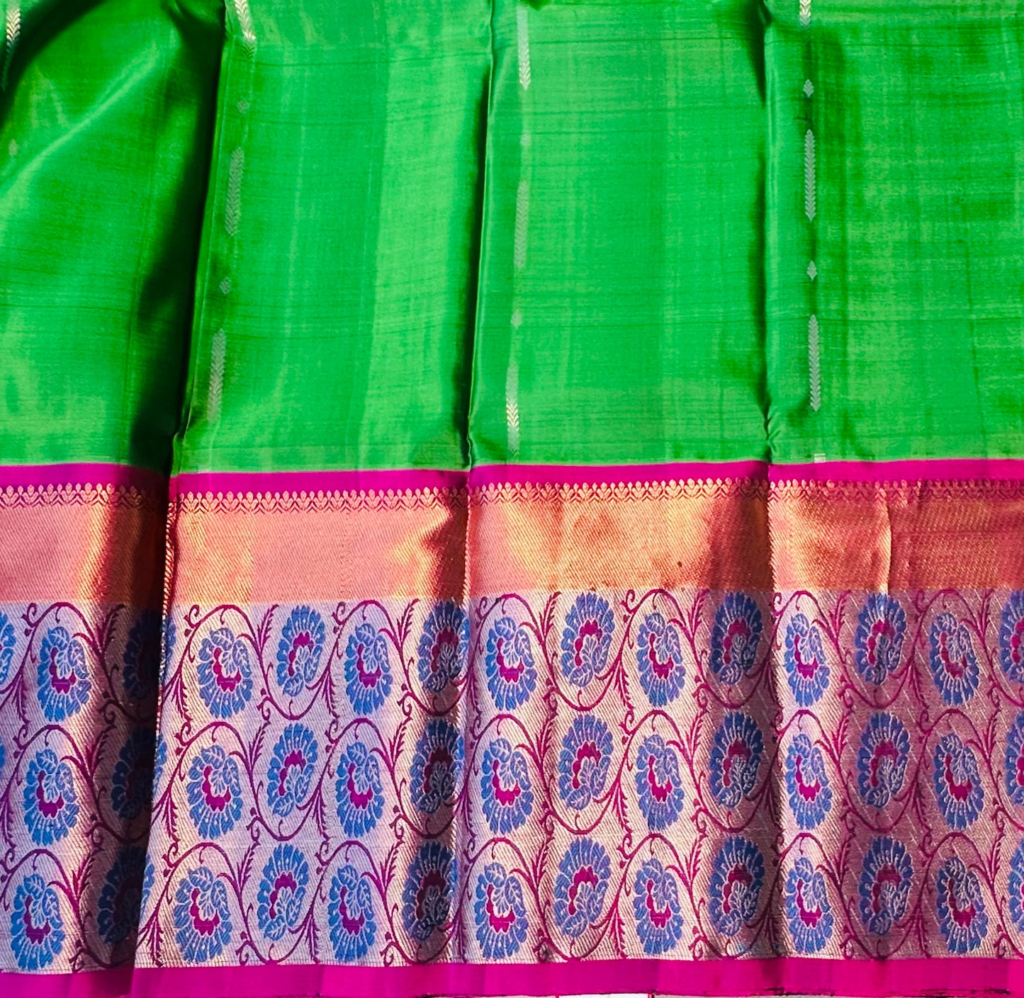 GREEN KANJIVARAM LIGHT WEIGHT