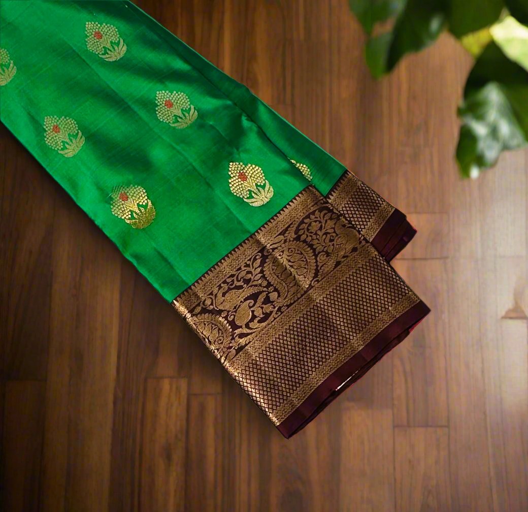 GREEN KANJIVARAM LIGHT WEIGHT