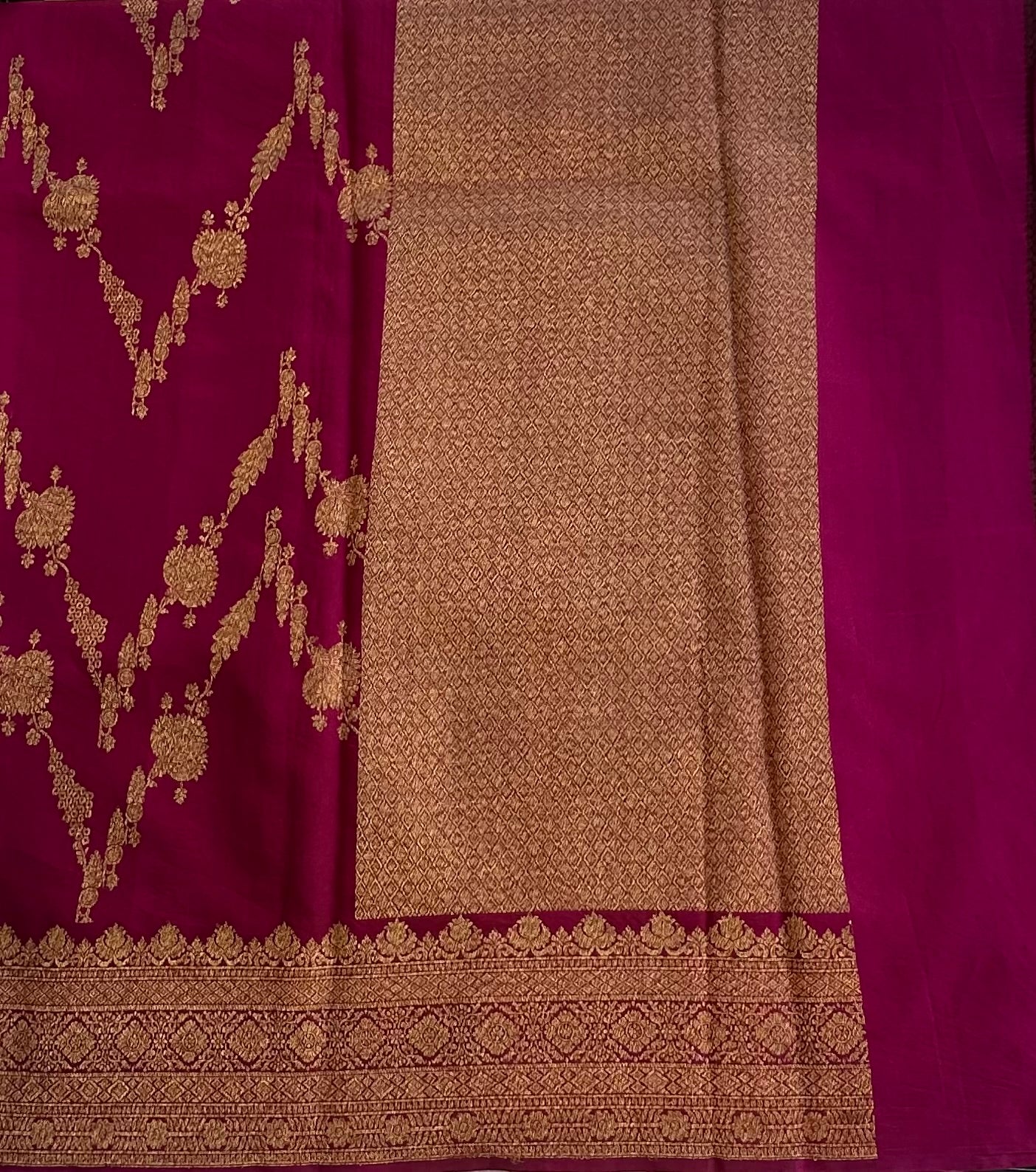 DARK PINK BANARAS PURE RAW MANGO