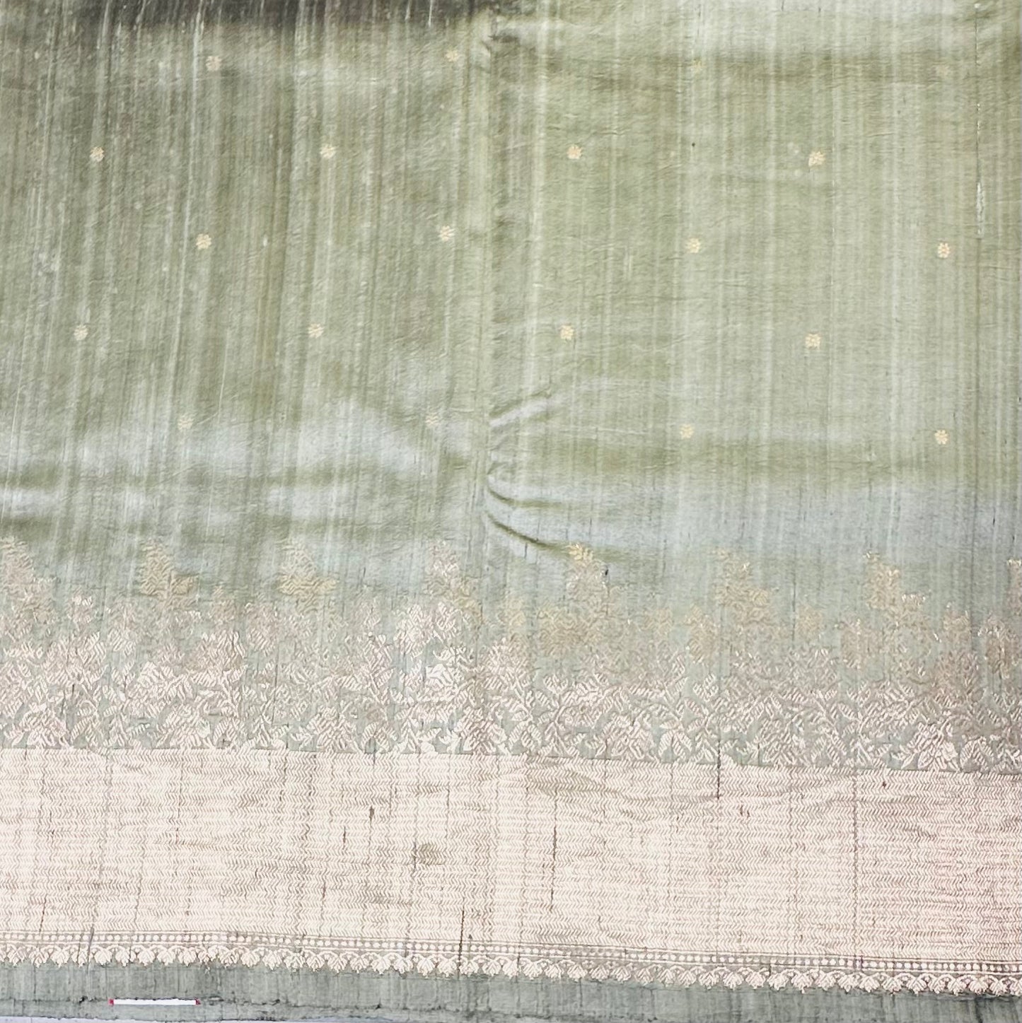 GREYISH  BANARAS PURE RAW SILK SAREE