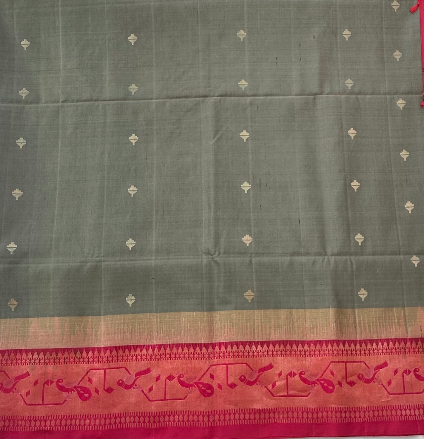 GREY ND PINK KANJIVARAM SOFT SILK SAREE