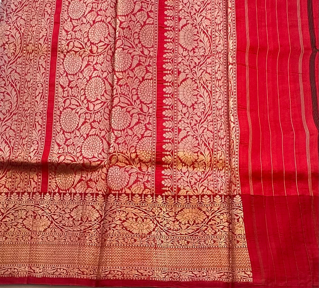 BOTTLE GREEN ND RED BANARAS RAW MANGO SAREE