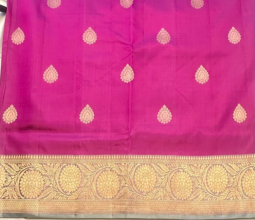 LIGHT PINK ND GREY BANARAS PURE KATAAN