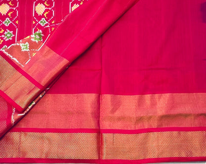 BOTTLE GREEN POCHAMPALLY SILK