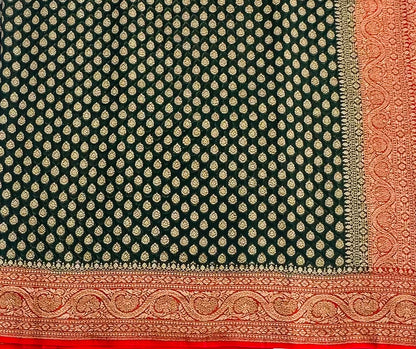 BOTTLE GREEN BANARAS PURE KADDI GORGETTE