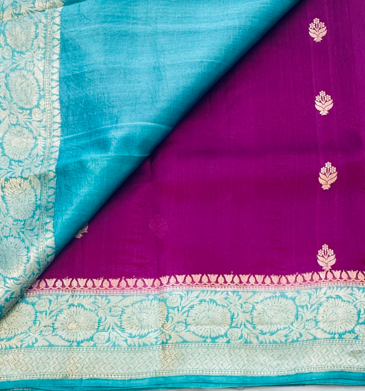 MEGANTA PINK ND SEA GREENPURE RAW MANGO