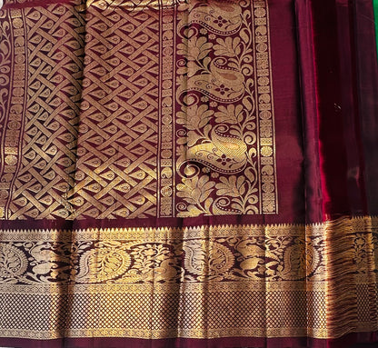 GREEN KANJIVARAM LIGHT WEIGHT