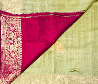 PASTEL GREEN BANARAS PURE RAW SILK SAREE